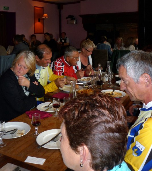 2010-06-14 03 Il pleut dehors.JPG